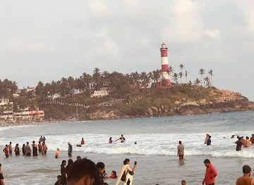 india/kovalam/landmark/kovalam-cave