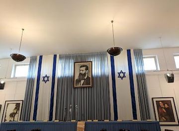 israel/holon/landmark/independence-hall-dizengoff-house