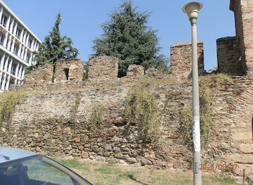greece/thessaloniki/ano-poli/landmark/western-walls-of-thessalonica