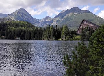 slovakia/strbske-pleso/landmark/veverici-park