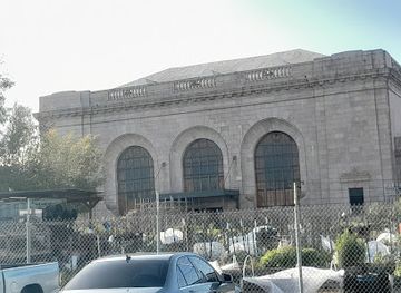california/east-bay/landmark/16th-street-train-station