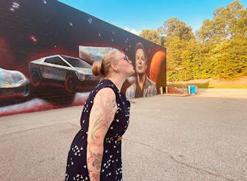north-carolina/greensboro/landmark/kotis-street-art