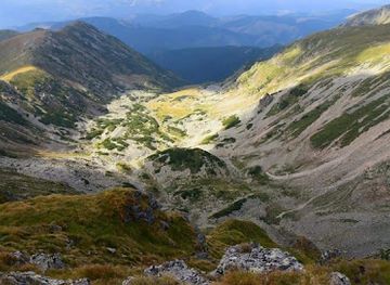 romania/parang-mountains/landmark/varful-carja-muntii-parang