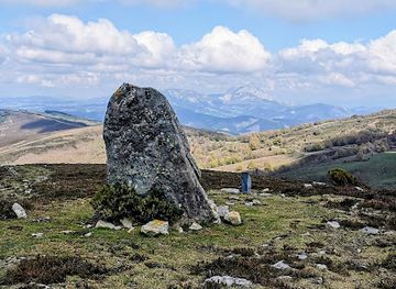 spain/basque-country/landmark/menhir-mugarriluze
