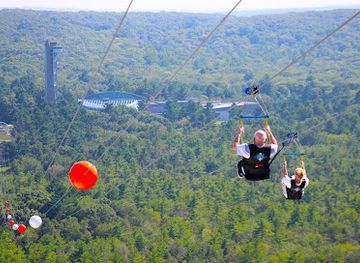 connecticut/mashantucket/landmark/highflyer-zipline-at-foxwoods