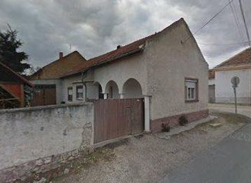 hungary/veszprem/landmark/tancsics-mihaly-u-1