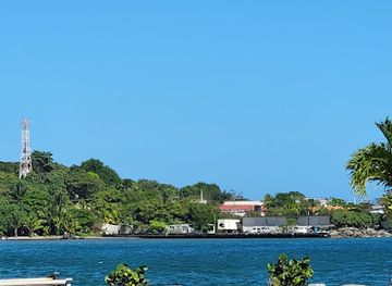 honduras/roatan/landmark/roatan-honduras