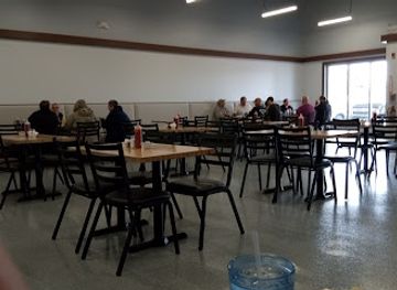 michigan/mount-pleasant/landmark/omelettes-and-more-restaurant