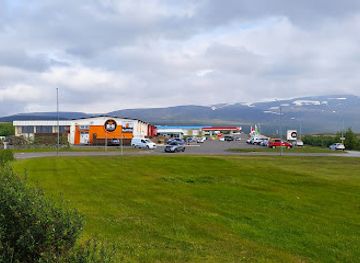 iceland/blonduos/landmark/b-s-restaurant