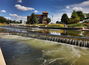 indiana/southwest-indiana/landmark/mishawaka-riverwalk