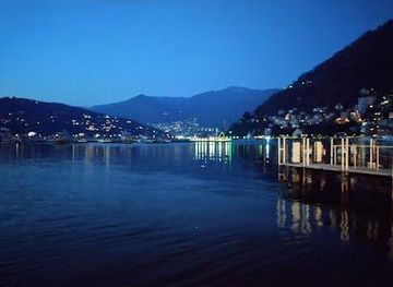 italy/bergamo/landmark/piazza-cavour