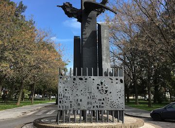 spain/cordoba/landmark/bird-of-peace