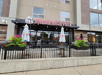 kentucky/newport/landmark/bourbon-house-pizza