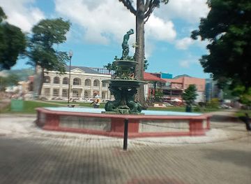trinidad-and-tobago/caroni/landmark/woodford-square