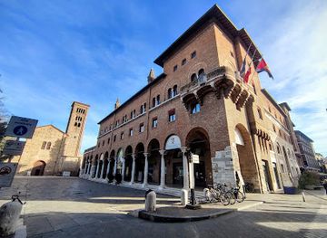 italy/ravenna/landmark/palazzo-della-provincia