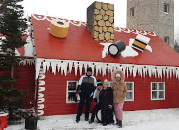 iceland/northeastern-region/landmark/christmas-house