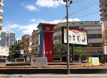 tanzania/coastal-zone/landmark/dtv-roundabout