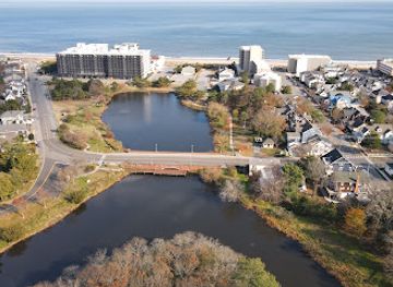 delaware/rehoboth-beach/landmark/lake-gerar-park
