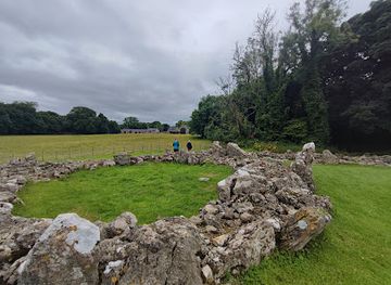 united-kingdom/caernarfonshire/attraction/din-lligwy-2