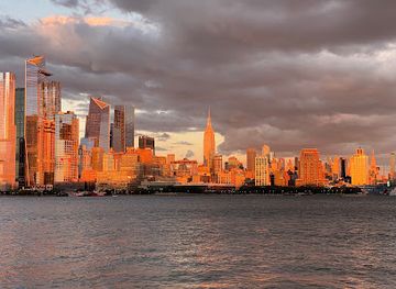 new-jersey/hoboken/landmark/pier-13-hoboken