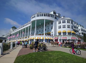michigan/mackinac-island/landmark/mackinac-island-tourism-bureau
