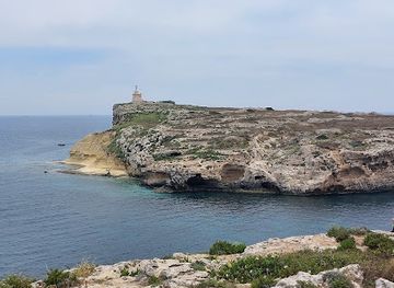 malta/mistra-bay/landmark/view-point