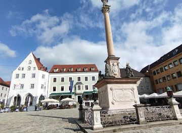 germany/upper-palatinate/landmark/marienplatz