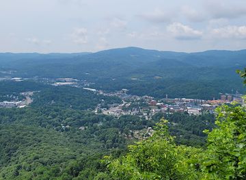 north-carolina/boone/landmark/howard-knob