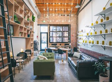 colorado/denver/rino-river-north-art-district/landmark/blind-tiger-by-hooch-booch