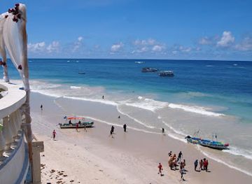 somalia/lughaya-beach/landmark/visit-mogadishu