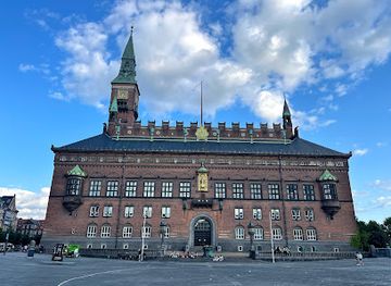 denmark/copenhagen/landmark/city-hall-square