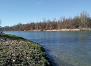 slovenia/sava/landmark/piknik-prostori-ric-sava-sport-ljubljana