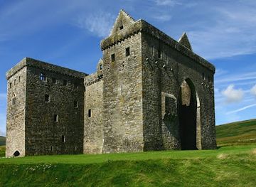 united-kingdom/roxburghshire/landmark/hermitage-castle