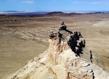 kazakhstan/mangystau-peninsula/landmark/mangyshlakskiy-poluostrov