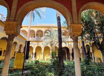spain/seville/triana/landmark/palacio-de-las-duenas