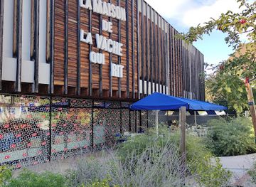 france/franche-comte/landmark/la-maison-de-la-vache-qui-rit