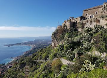 italy/taormina/landmark/chiesa-madonna-della-rocca