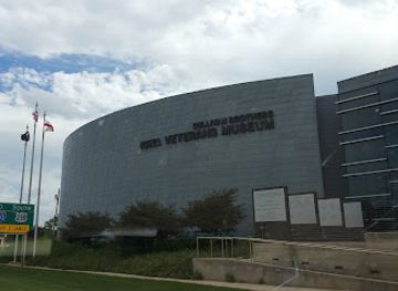iowa/southeast-iowa/landmark/sullivan-brothers-iowa-veterans-museum-grout-museum-of-history-science