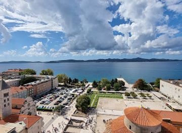 croatia/zadar/landmark/market-zadar