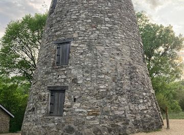 minnesota/mankato/landmark/minneopa-state-park-bison-drive