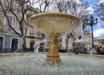 spain/cadiz/barrio-del-mentidero/landmark/fuente