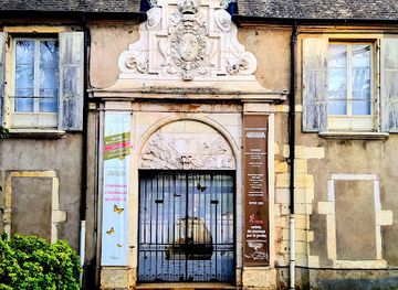 france/dijon/quartier-des-antiquaires/landmark/arquebuse-botanical-garden
