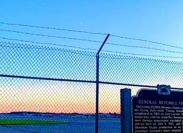 wisconsin/southern-wisconsin/landmark/wisconsin-state-historical-marker-221-general-mitchell-field