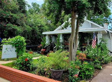 south-carolina/aiken/landmark/the-polo-grounds-cafe