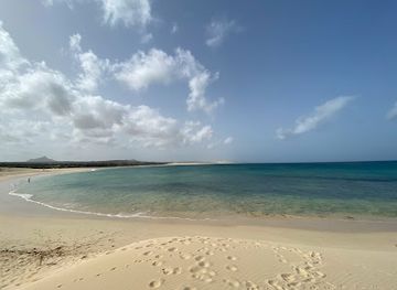 cabo-verde/praia-de-atalaia/landmark/chamine-de-chaves