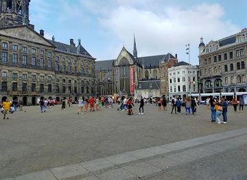 netherlands/utrecht/landmark/damrak-dam