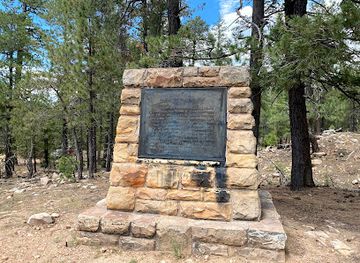 arizona/mogollon-rim/landmark/battle-of-big-dry-wash