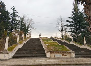 georgia/khevi/landmark/david-the-builder