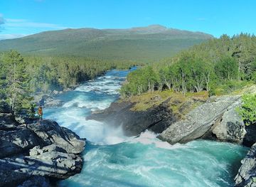 norway/besseggen-ridge/landmark/stuttgongfossen