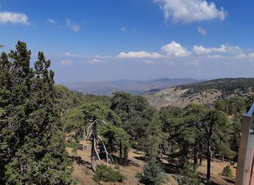 cyprus/troodos/landmark/northwest-view-point